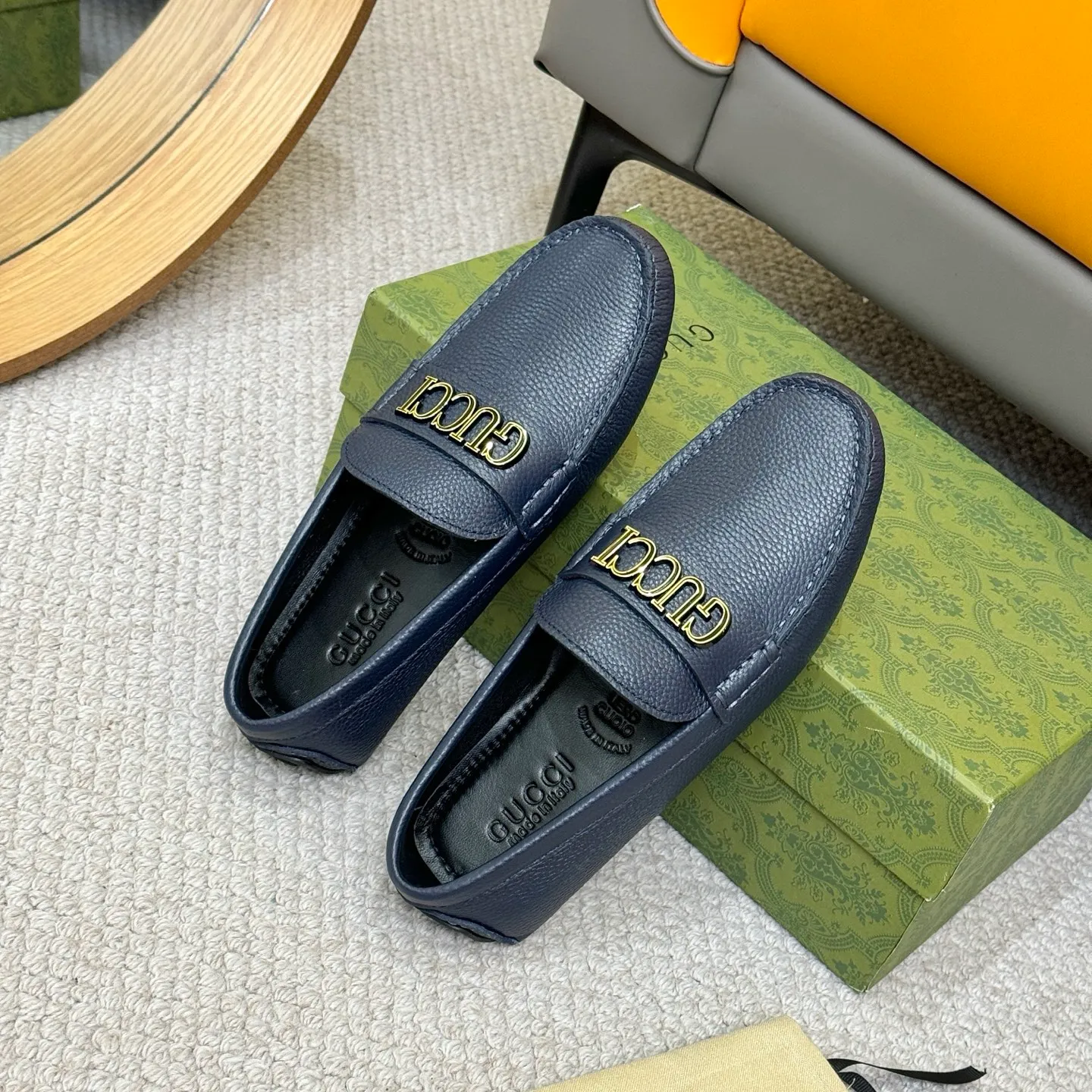 Men's shoes 💰420 (Yangli) Gucci* - the top version of Gucci classic beanie shoes! It is made of imported original cowhide and has a comfortable first layer of sheepskin lining! Original wear-resistant rubber outsole! High quality products! Size 38-46, with shoe dial, cloth bag, card
